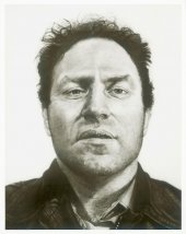 Chuck Close, Richard, 1969, Acryl auf Leinwand, 274 x 213 cm, Ludwig Forum für Internationale Kunst, Aachen © Chuck Close.