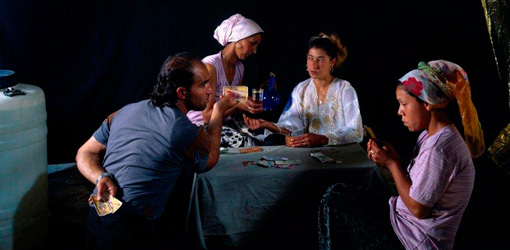 Danica Dakić, La Grande Galerie 3, 2004, C-Print ©Courtesy die K??nstlerin und VBK, Wien.