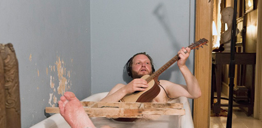 Ragnar Kjartansson, The Visitors, 2012, Still, Nine channel HD video projection, Duration: 64 minutes, Courtesy of the artist, Thyssen-Bornemisza Art Contemporary.