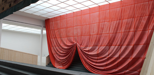 Ulla von Brandenburg, Innen ist nicht Außen, Installationsansicht Wiener Secession 2013, Foto: Alexandra Matzner.